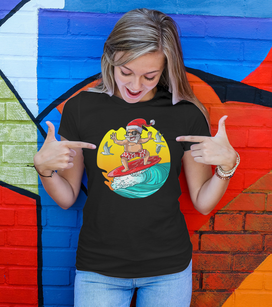 Christmas In July Santa Surfing Hawaiian Waves Ensemble T-Shirt