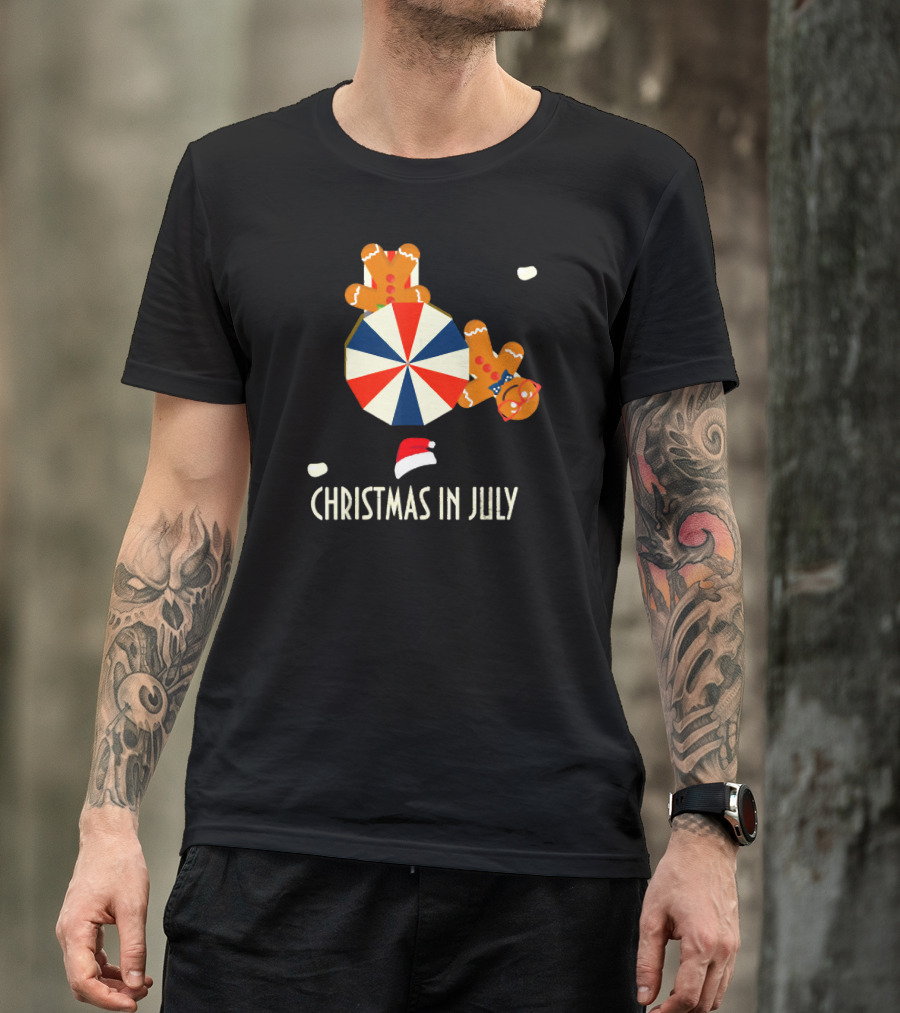 Christmas In July Gingerbread Man Beach Umbrella Santa Hat T-Shirt