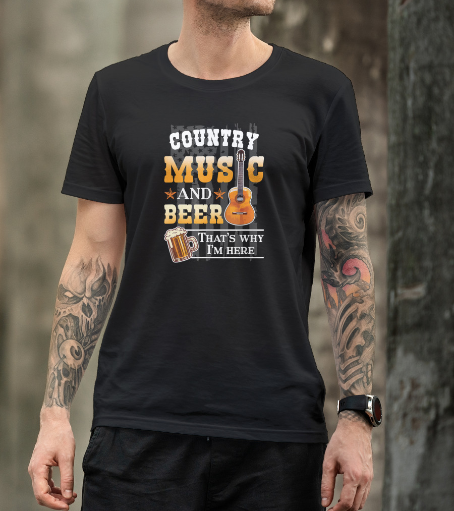 Country Music And Beer That's Why I'm Here Guitar And Mug T-Shirt