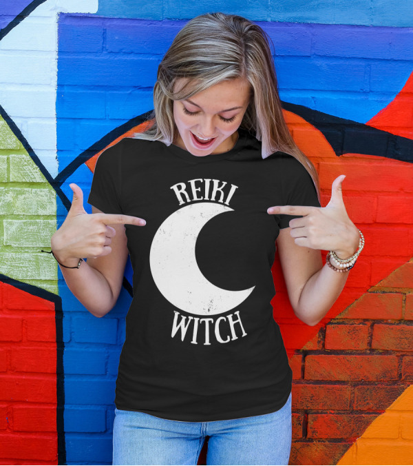 Reiki Witch Moon Crescent T-Shirt