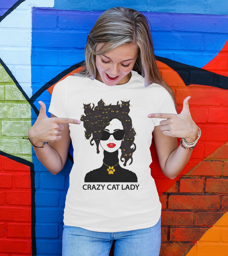 CRAZY CAT LADY Cat Afro Sunglasses Red Lips Golden Paw Necklace T-Shirt
