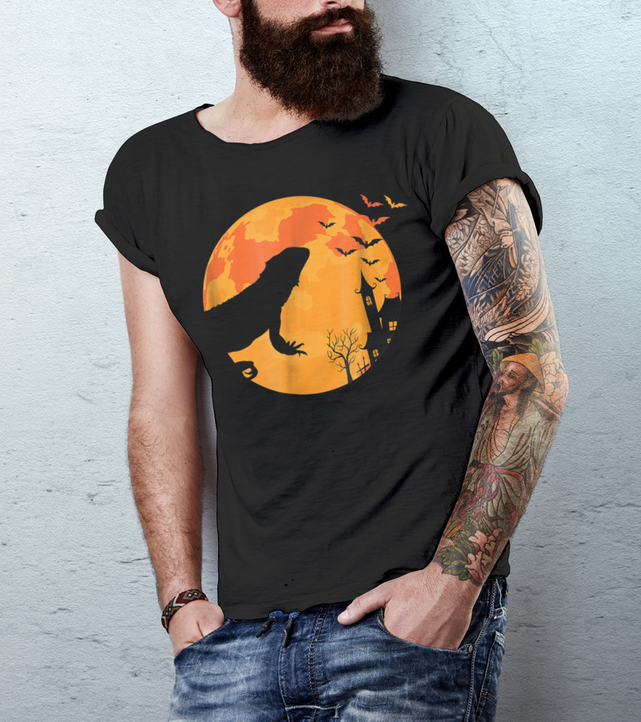 Halloween Bearded Dragon Moon Silhouette With Bats And Haunted House T-Shirt
