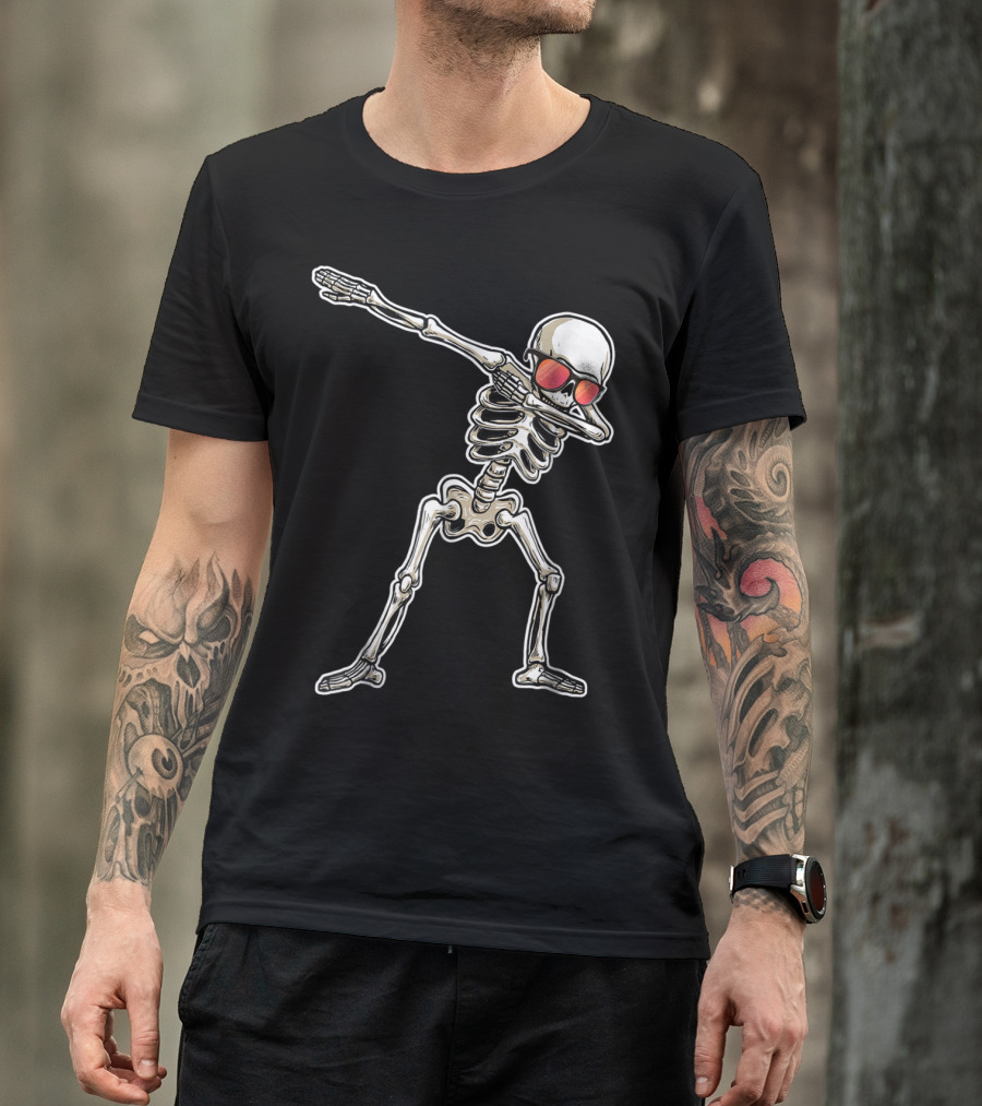 Dabbing Skeleton With Sunglasses Halloween Skeleton T-Shirt