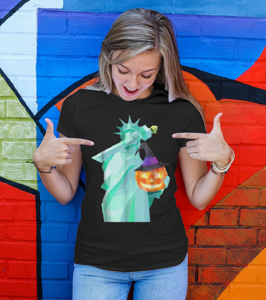 Statue Of Liberty Dabbing With Halloween Pumpkin T-Shirt
