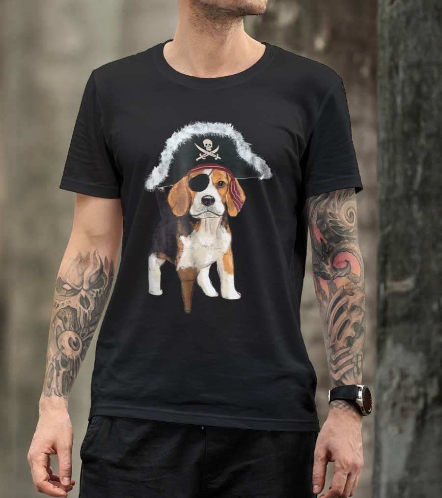 Funny Beagle Pirate Halloween Dog Lovers With Peg Leg And Eye Patch T-Shirt