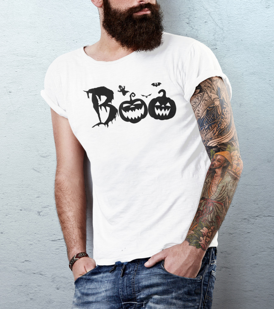 Boo Creepy Pumpkins With Bats Halloween Costume T-Shirt