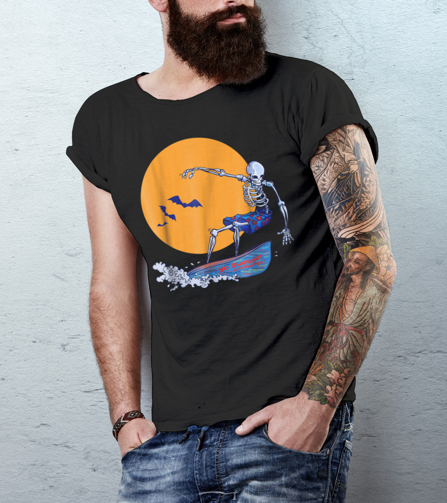 Yo Duuude Cowabunga Creepy Surfing Skeleton With Bats T-Shirt