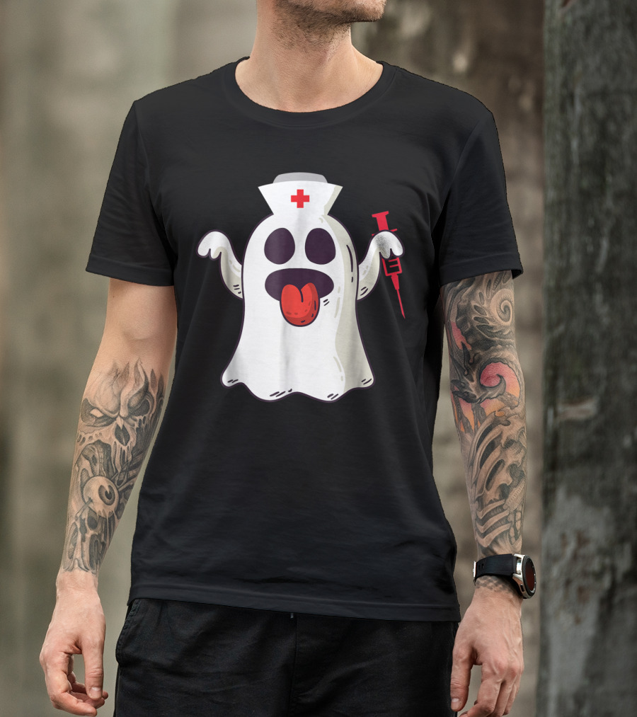 Funny Halloween Nurse Ghost With Syringe Costume T-Shirt