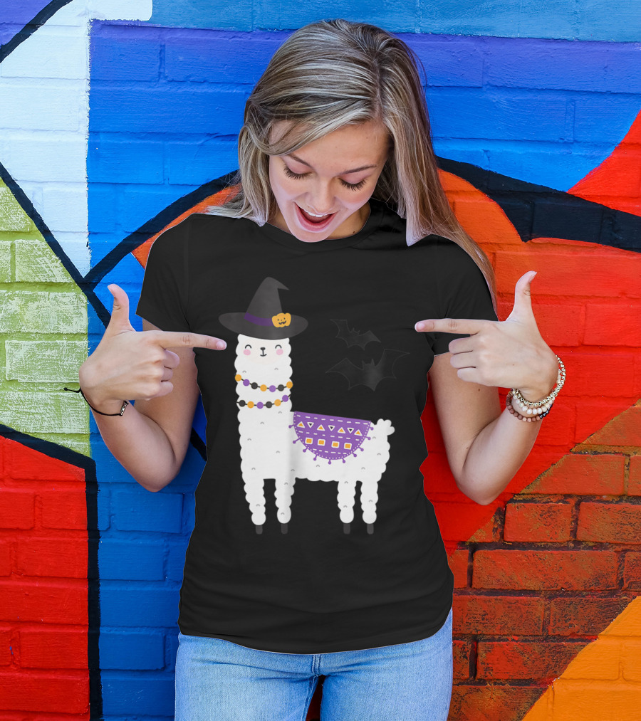 Funny Halloween Witch Llama With Bats And Alpaca Elements T-Shirt