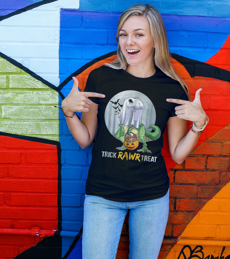 Trick Rawr Treat Halloween T-Rex Dinosaur Ghost With Candy Pumpkin T-Shirt