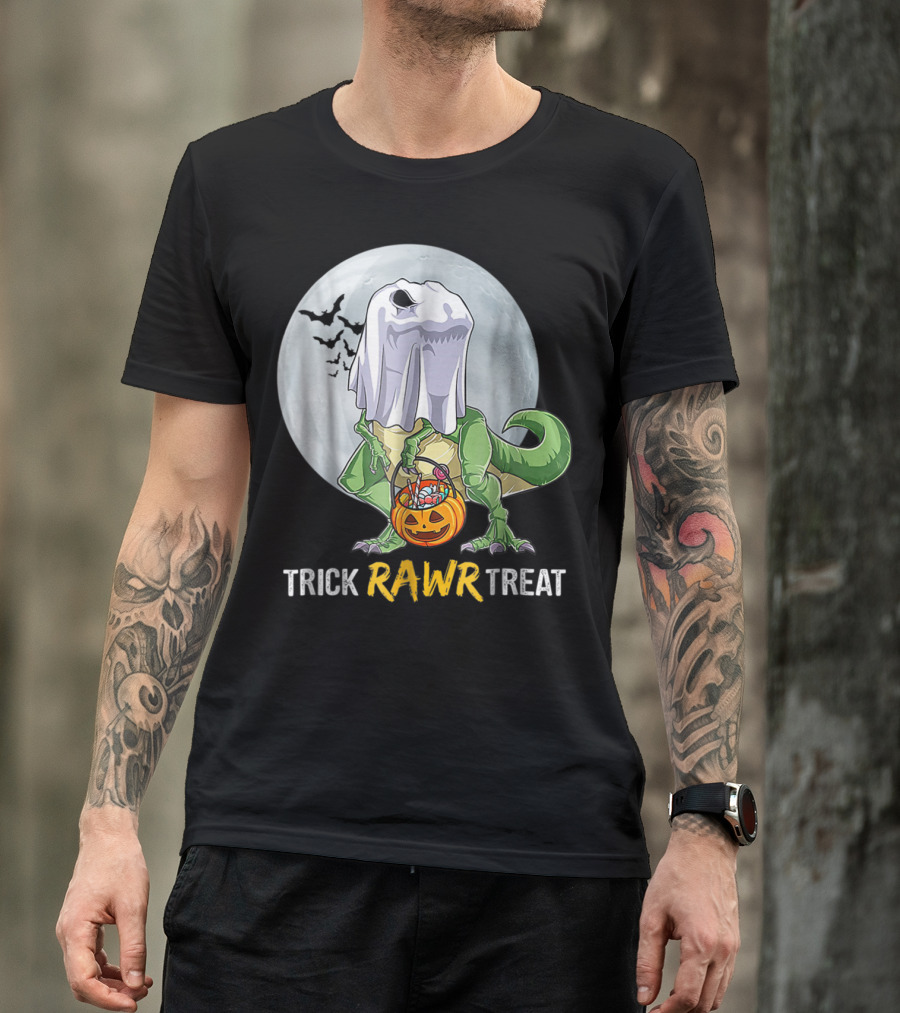 Trick Rawr Treat Halloween T-Rex Dinosaur Ghost With Candy Pumpkin T-Shirt