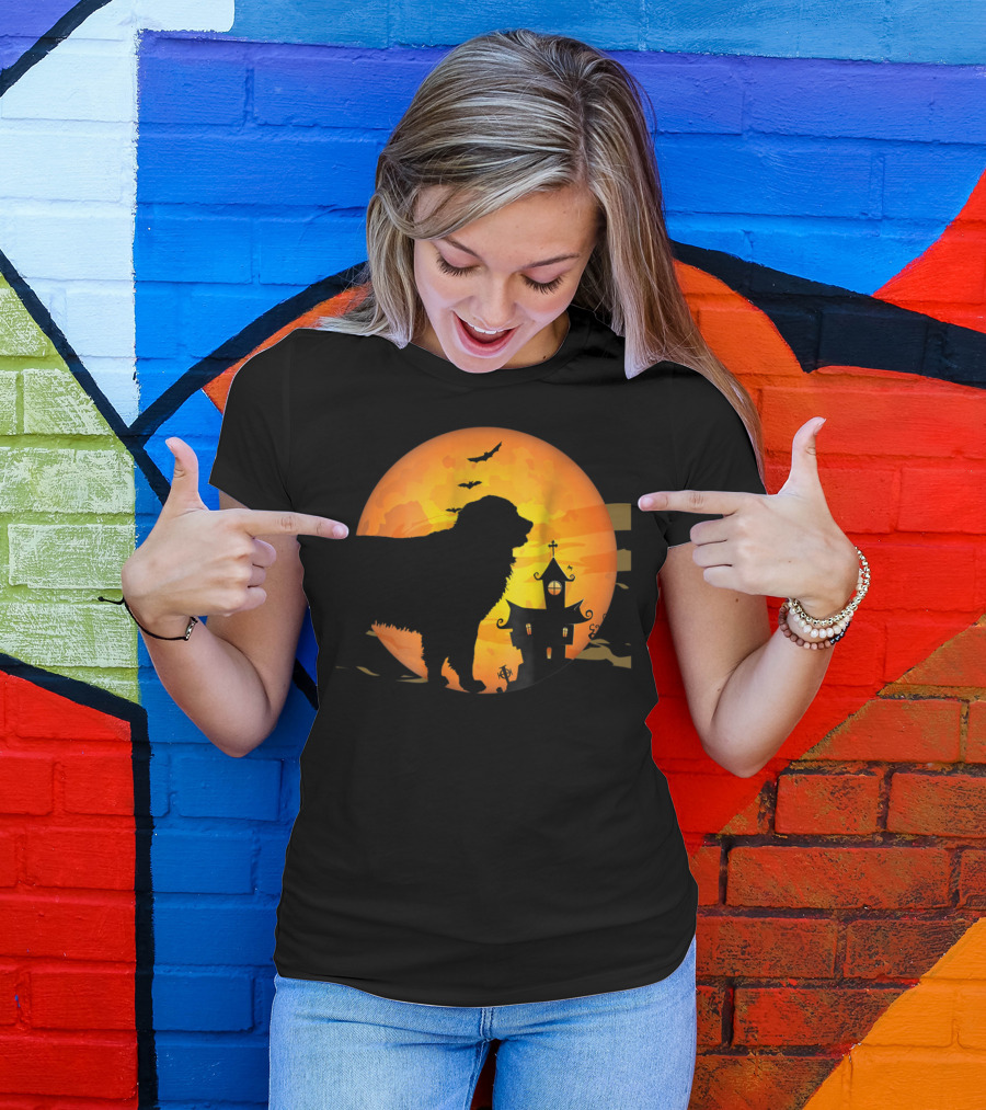 Great Pyrenees Halloween Haunted House Silhouette With Full Moon And Bats T-Shirt