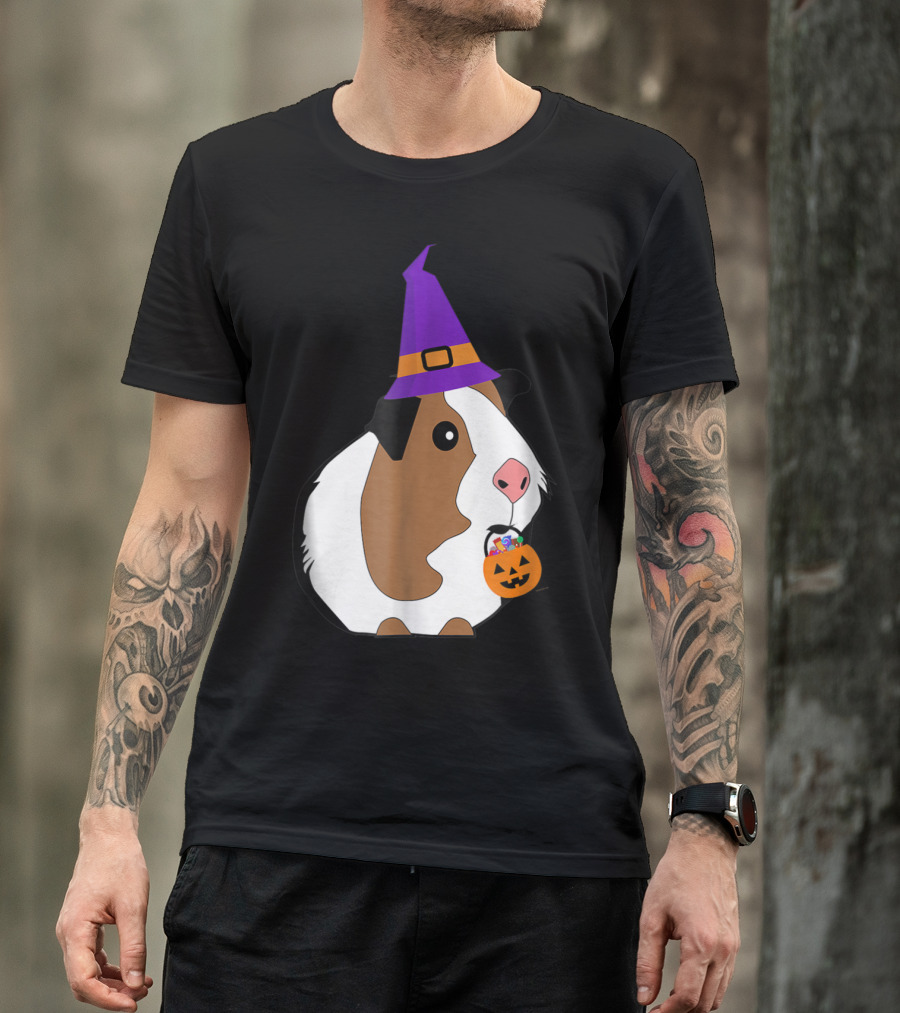 Guinea Pig Halloween Witch With Purple Hat And Pumpkin T-Shirt