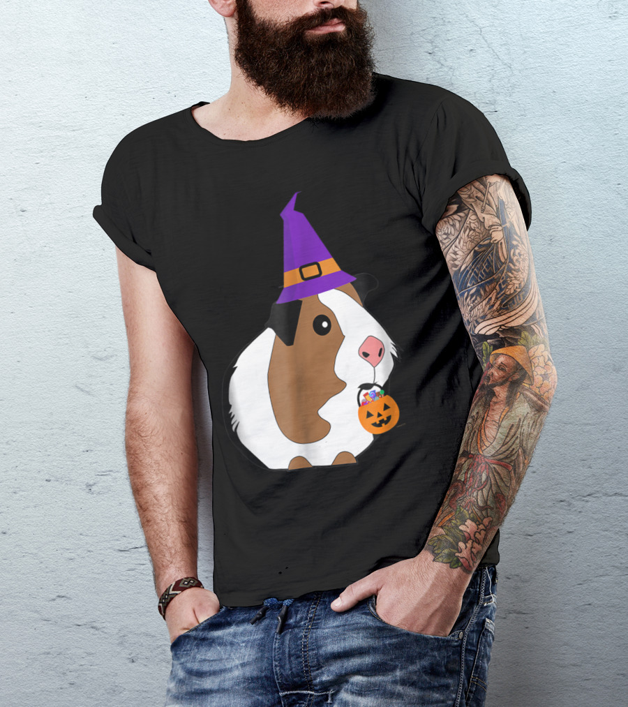 Guinea Pig Halloween Witch With Purple Hat And Pumpkin T-Shirt