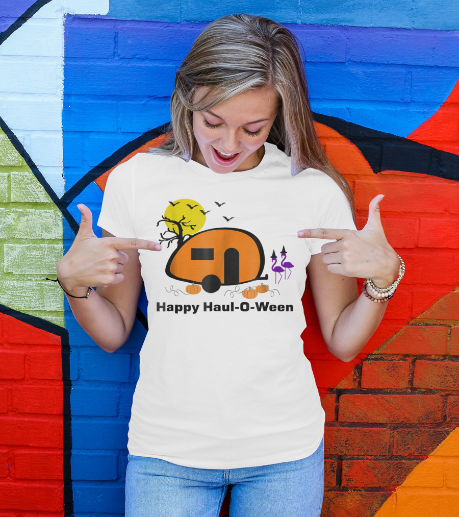 Happy Haul-O-Ween Camping With Pumpkins And Flamingos T-Shirt