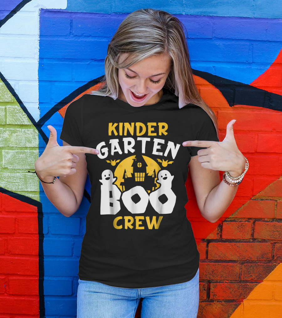 Kindergarten Boo Crew Cute Halloween Teacher Ghosts Haunted House Bats T-Shirt