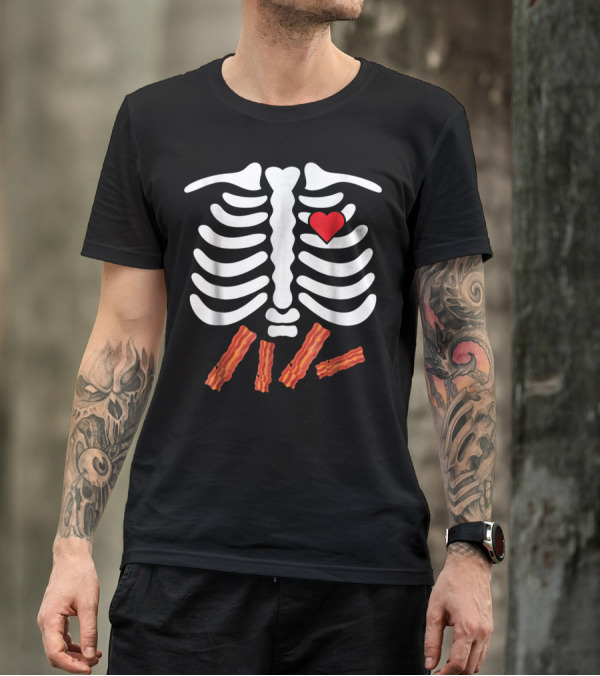 Halloween Skeleton Bacon Lover Rib Cage Heart Belly T-Shirt