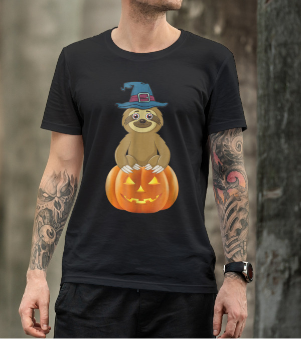 Halloween Sloth In Witch Hat Sitting On Jack-o-Lantern Pumpkin T-Shirt