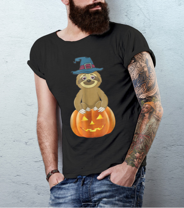 Halloween Sloth In Witch Hat Sitting On Jack-o-Lantern Pumpkin T-Shirt