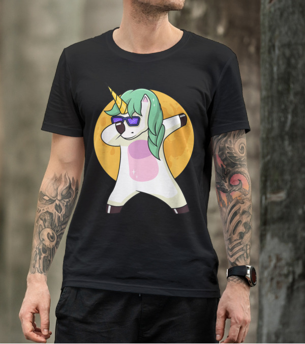 Halloween Unicorn Dabbing Magic Mane Moon Background T-Shirt