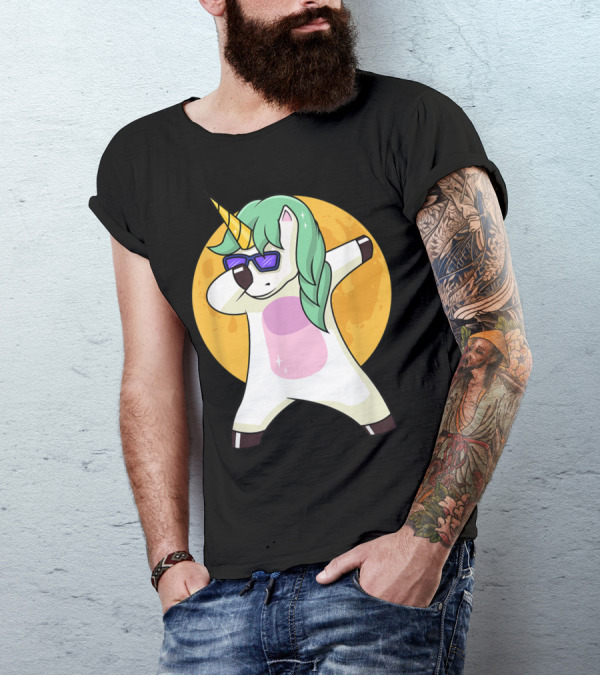 Halloween Unicorn Dabbing Magic Mane Moon Background T-Shirt