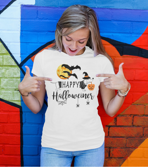 Happy Halloweiner Dachshund Witch Pumpkin Bats Halloween Moon T-Shirt