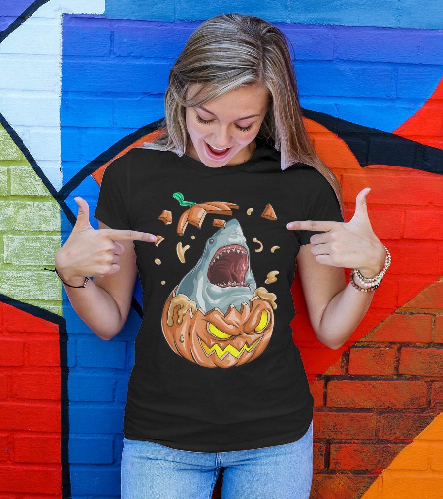 Halloween Pumpkin Shark Party Funny Burst Explosion T-Shirt