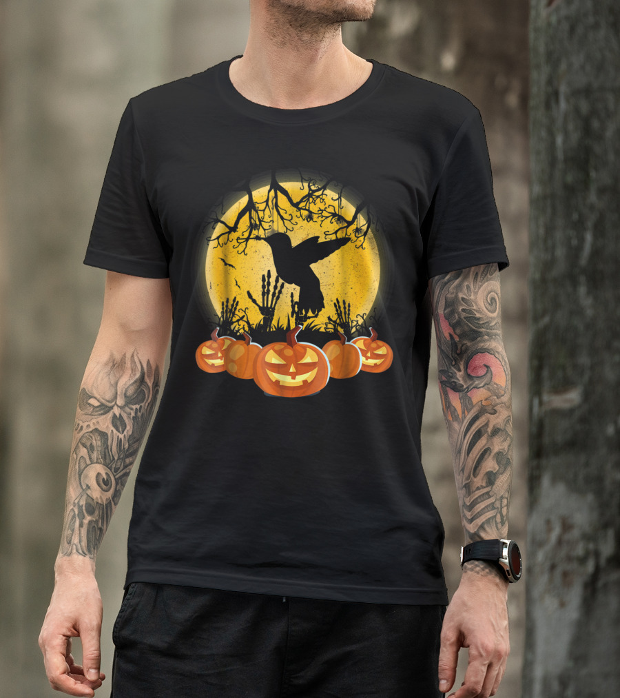 Halloween Hummingbird With Jack-O'-Lanterns And Spooky Skeleton Hands T-Shirt
