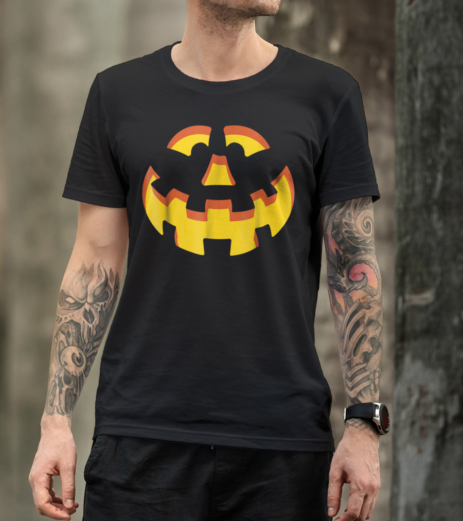 Jack O'lantern Glowing Pumpkin Retro Arcade Game T-Shirt