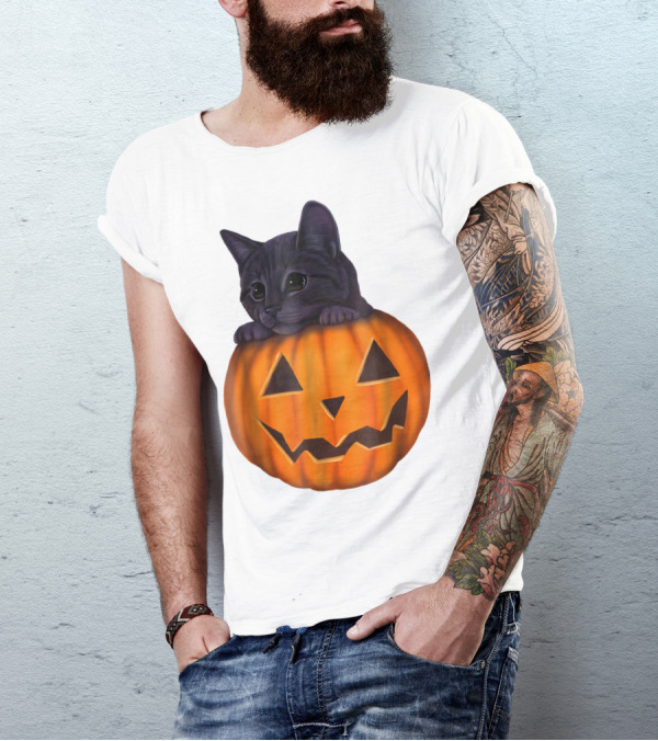 Kitten Inside Jack-O'-Lantern Pumpkin Halloween T-Shirt