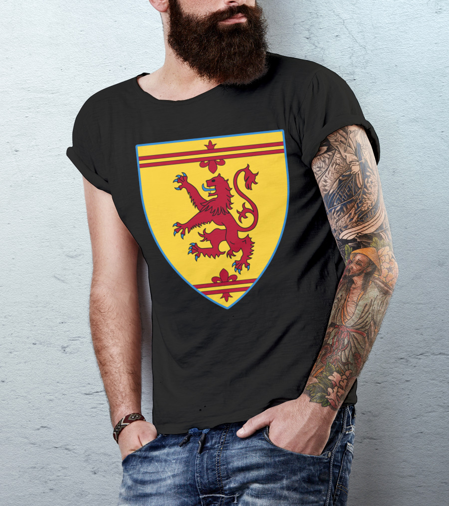 Knight Shield Halloween Costume Heraldic English Lion Crest T-Shirt