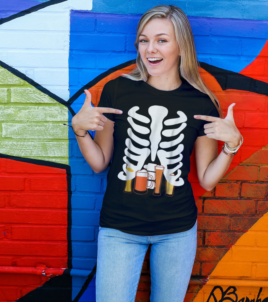 Mens Craft Beer Hops Ribs Skeleton Pint Glasses T-Shirt