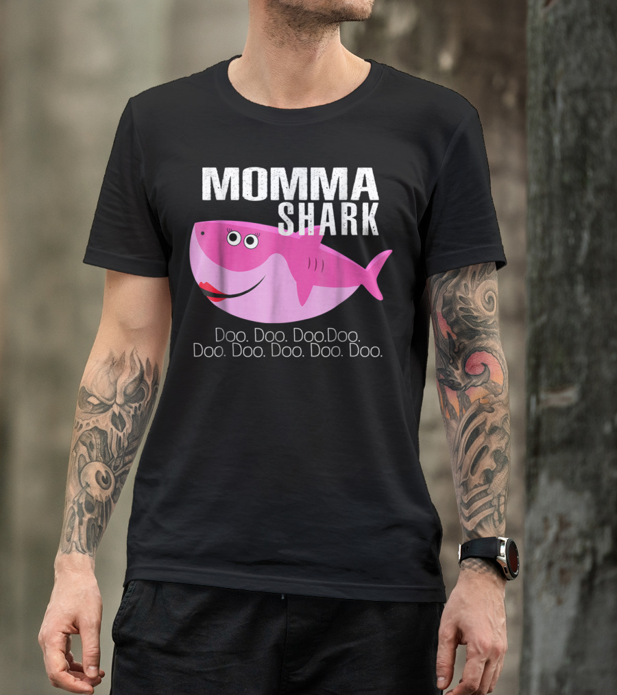 Momma Shark Doo Doo Doo Doo T-Shirt
