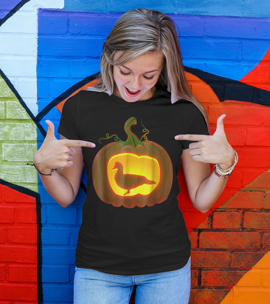 Muscovy Duck Carved Pumpkin T-Shirt