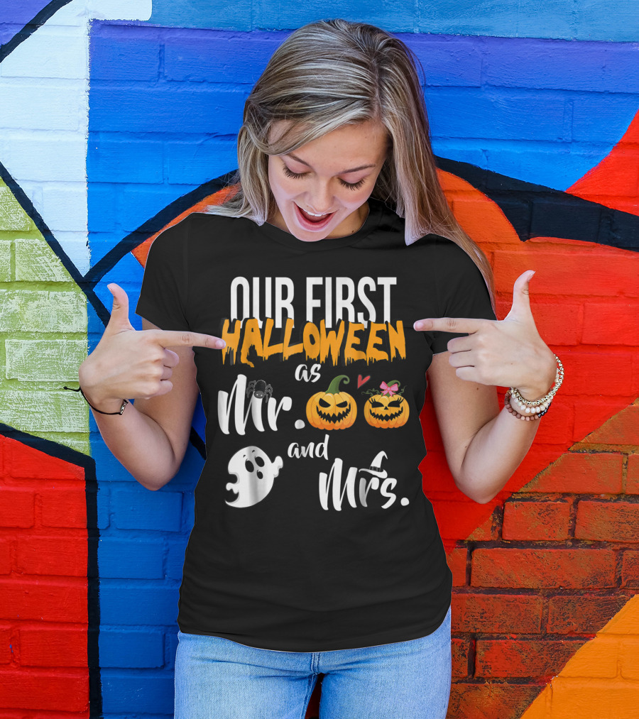 OUR FIRST HALLOWEEN AS MR AND MRS PUMPKINS GHOST SPIDER BOW T-Shirt