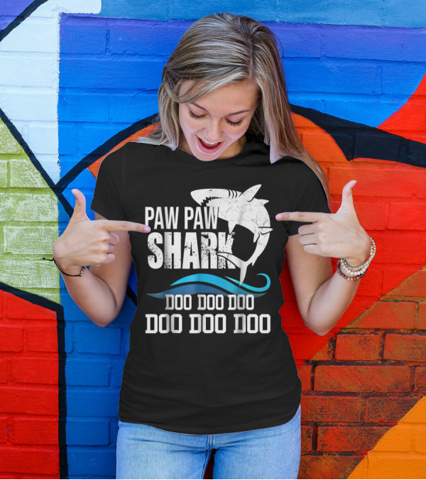Paw Paw Shark Doo Doo Doo Grandpa Dad Father's Day T-Shirt