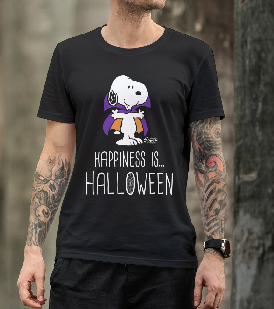 Peanuts Happiness Is Halloween Snoopy Vampire Cape T-Shirt