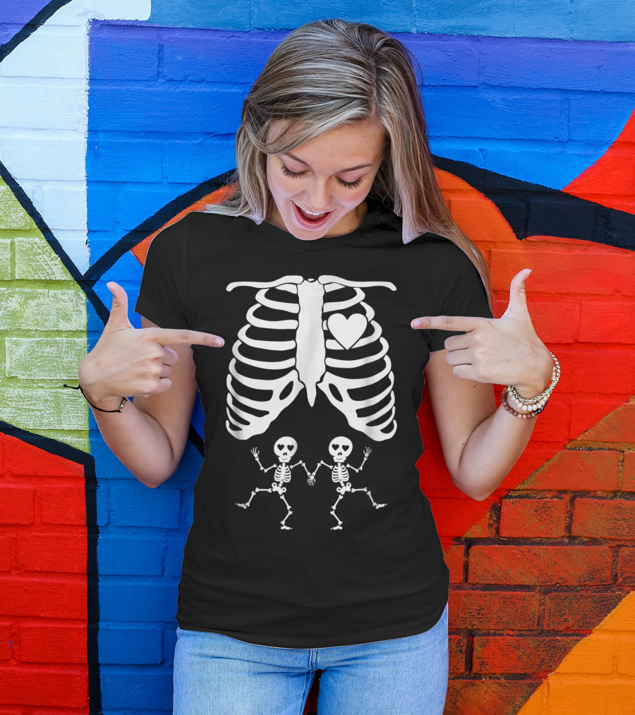 Skeletal Pregnant Mom With Twins Halloween Heart Bones T-Shirt
