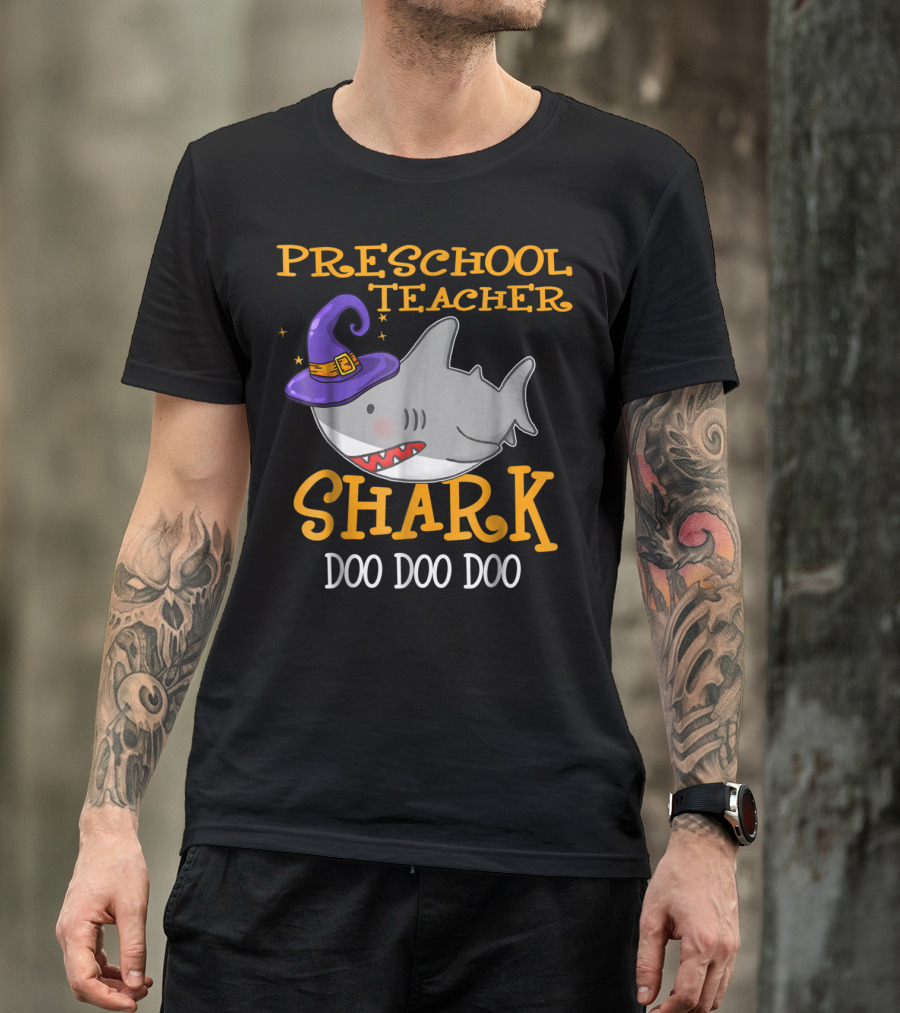 Preschool Teacher Shark Doo Doo Doo Halloween Hat T-Shirt