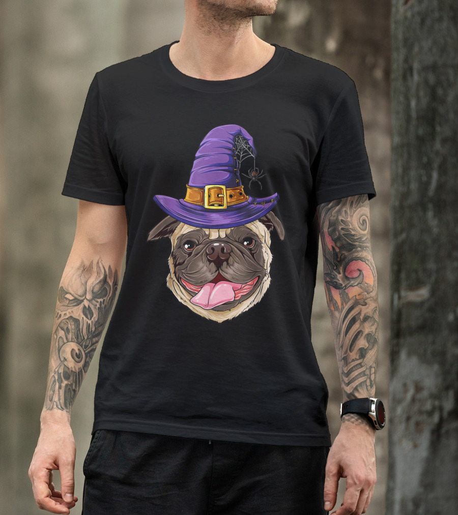 Pug In Purple Witch Hat Halloween T-Shirt