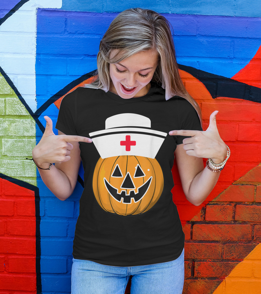 Pumpkin Nurse Halloween Funny Medical Jack O'Lantern T-Shirt