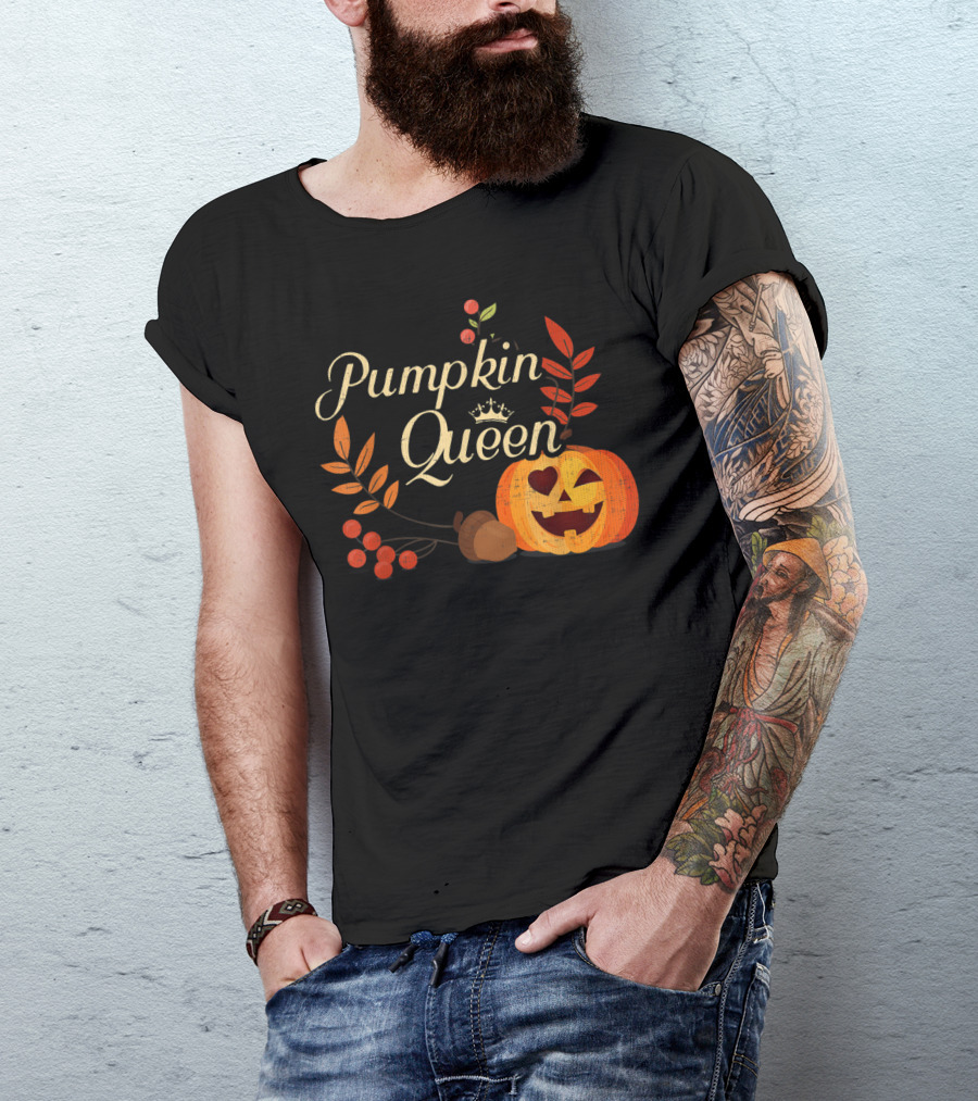 Pumpkin Queen Autumn Crowned Jack-O'-Lantern With Acorns And Berries T-Shirt