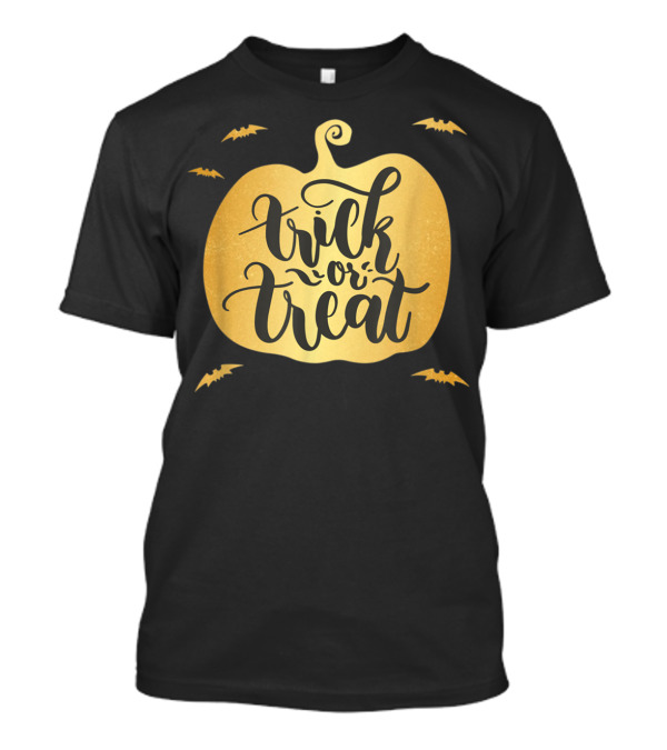 Trick Or Treat Pumpkin With Bats T-Shirt