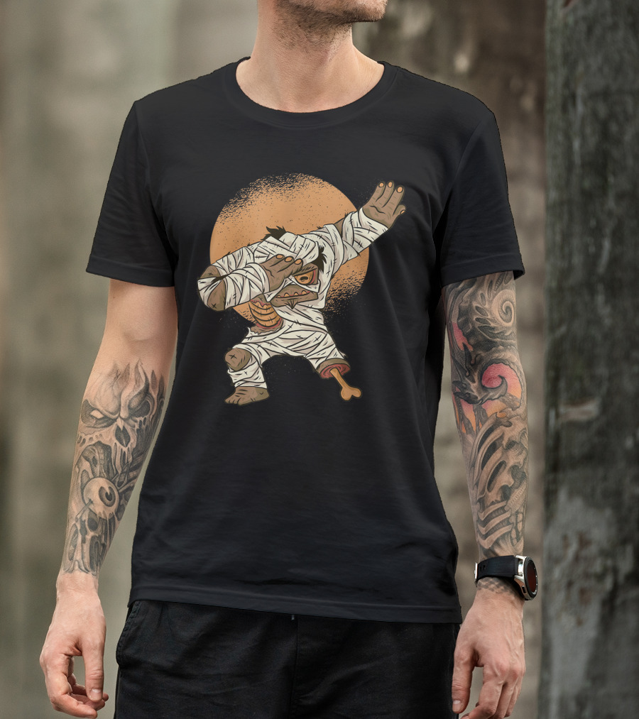 Retro Vintage Mummy Zombie Dab Dance Moon Background T-Shirt