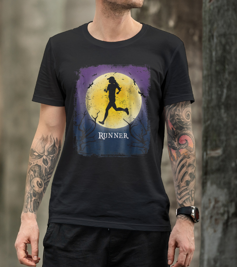 Runner Halloween Moon Silhouette Vintage Marathon T-Shirt