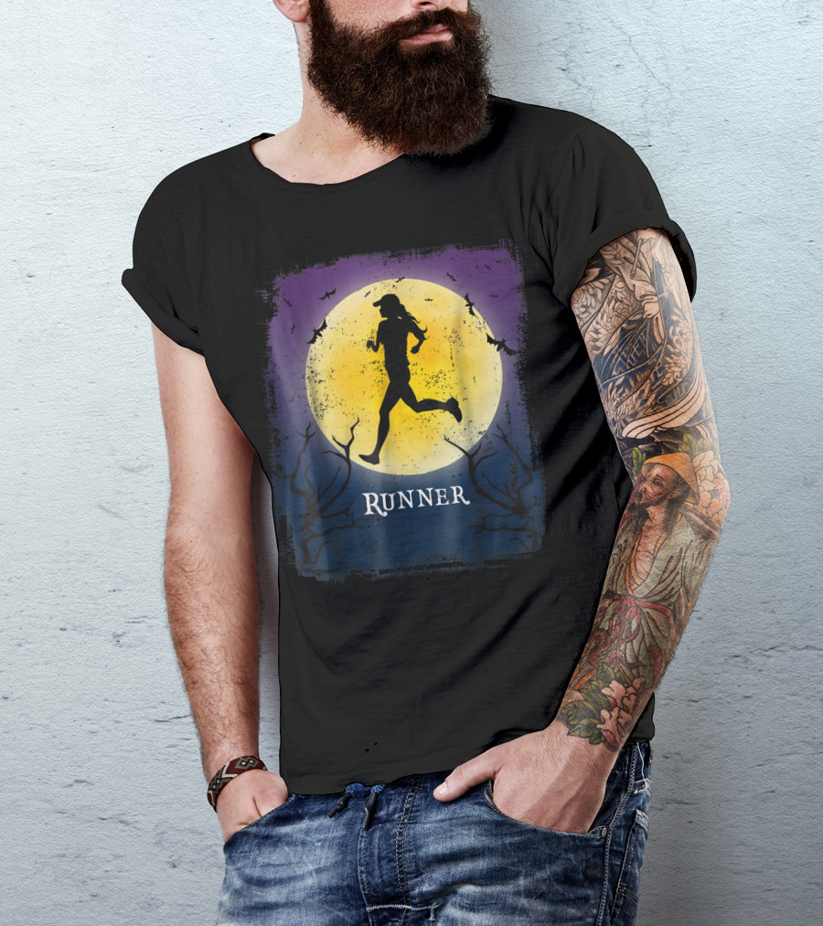Runner Halloween Moon Silhouette Vintage Marathon T-Shirt