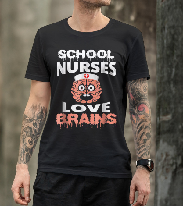 SCHOOL NURSES LOVE BRAINS ZOMBIE STYLE NURSE HAT RED CROSS CARTOON BRAIN FACE T-Shirt