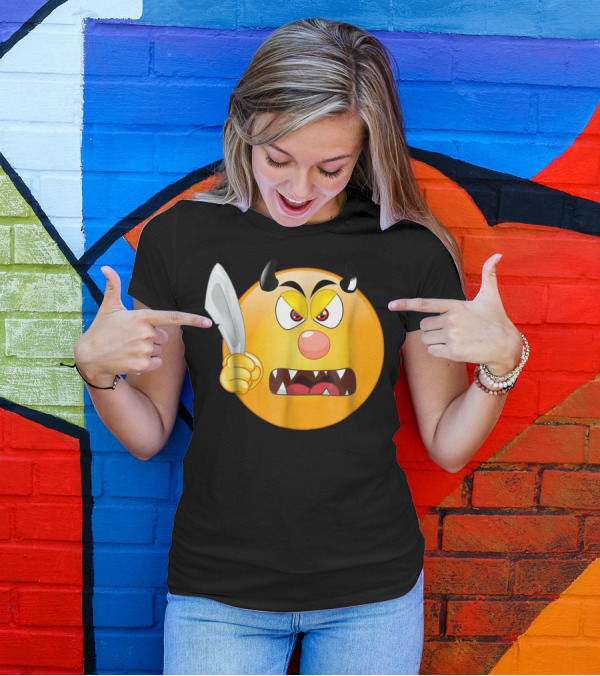 Screaming Emoji Horned Halloween Knife Devil Face Costume Party T-Shirt