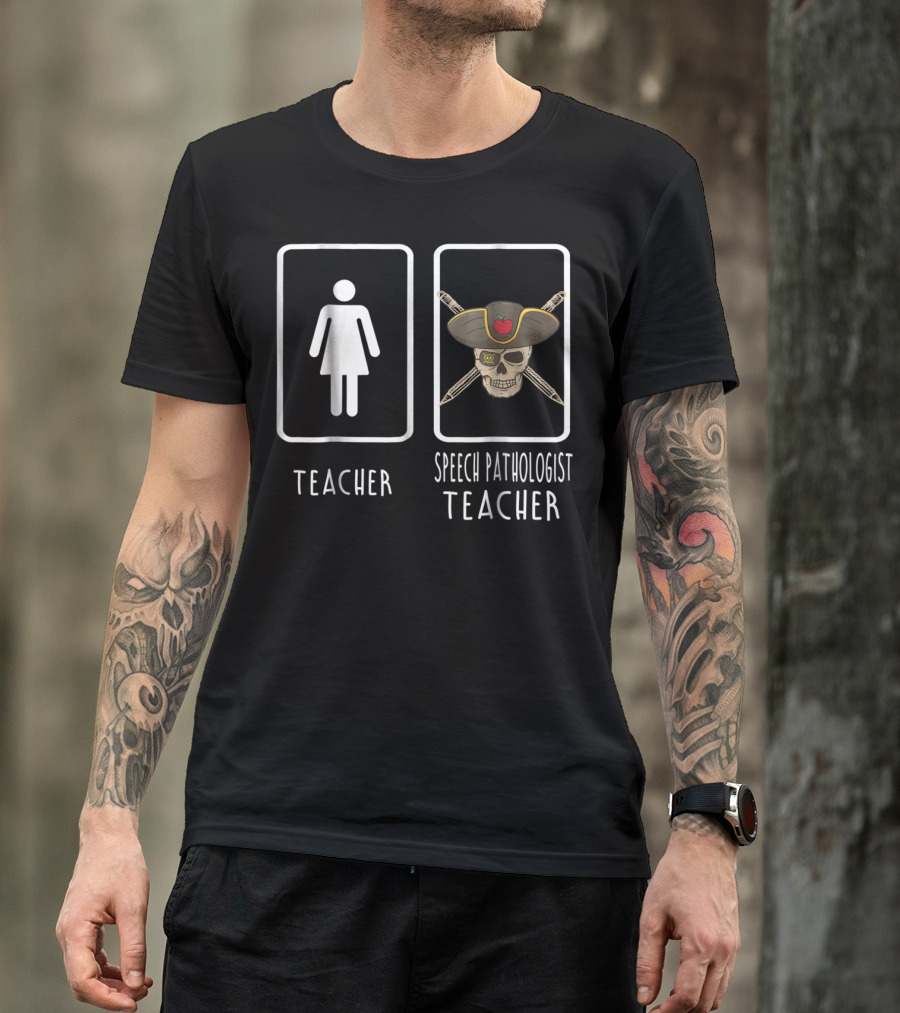 Teacher Speech Pathologist Teacher Pirate Skull Apple Hat Crossed Pencils T-Shirt