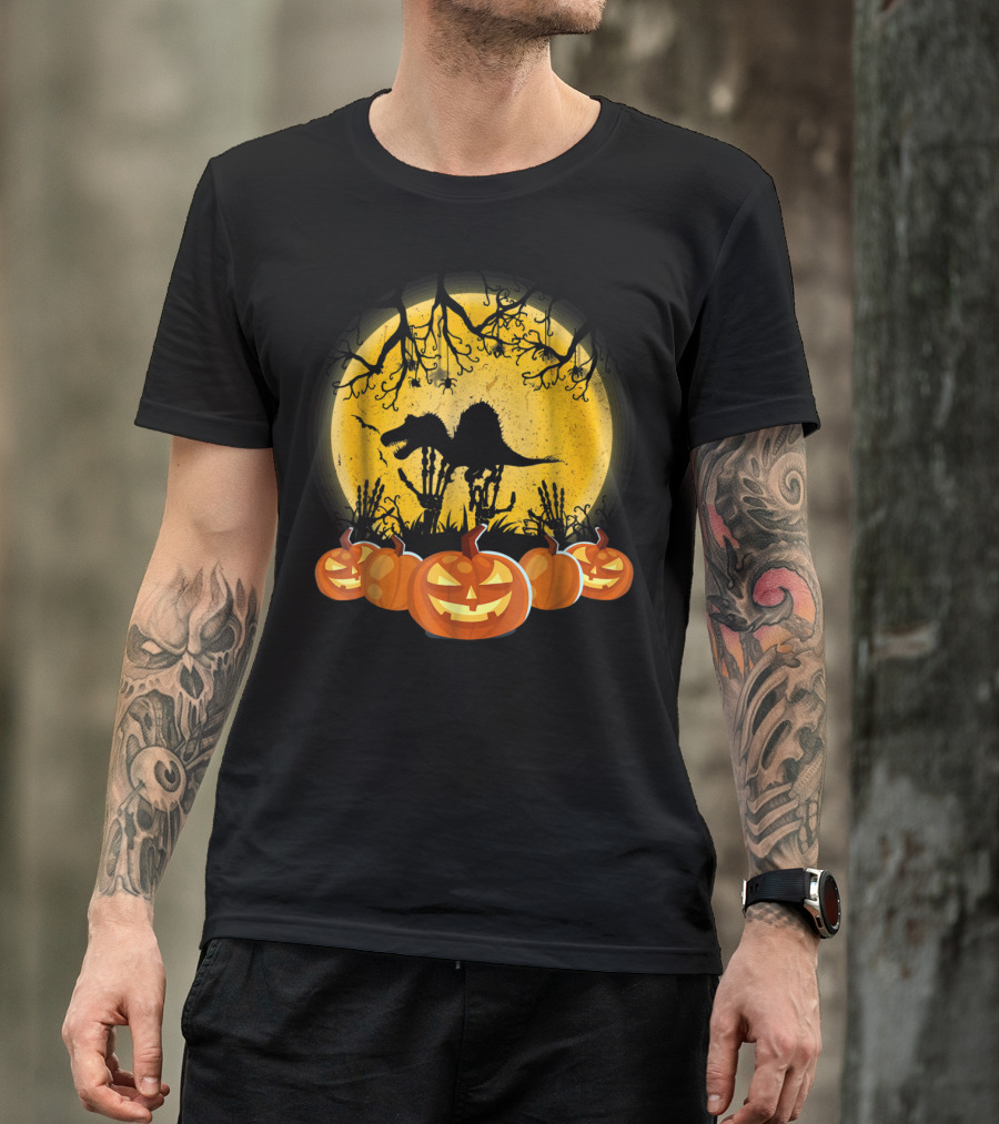 Spinosaurus Pumpkin Halloween Moon Shadow With Jack-O'-Lanterns T-Shirt